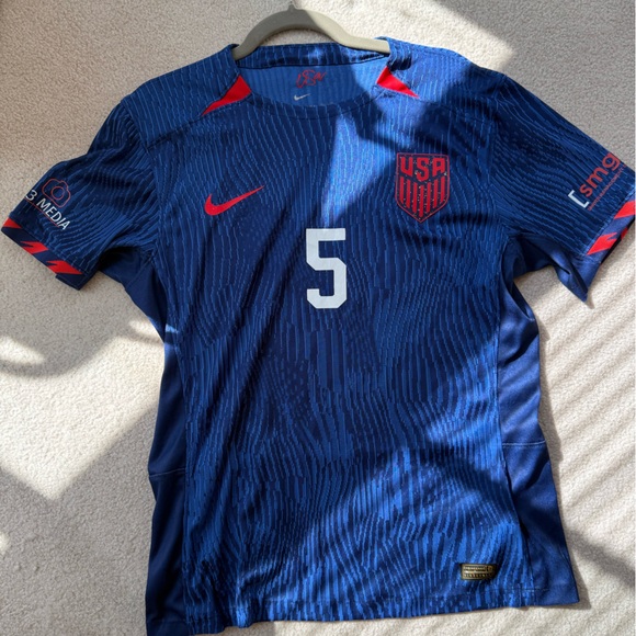Nike US Soccer Jersey #5 - Picture 1 of 3